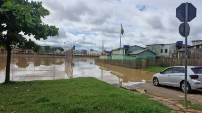 Rio Acre atinge 14,54m e inunda bairros de Rio Branco pela 3ª vez em um ano