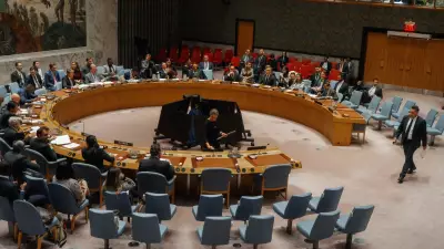 Rússia usa míssil balístico Orechnik e ONU discute crimes de guerra