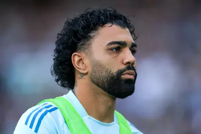 Santos vence estreia com Gabigol, mas analistas alertam: 'Pode ser problema'