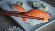 A Revolução do Sushi: Como um Norueguês Conquistou o Japão com Salmão Cru