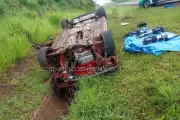 Acidente grave na SP-351: 1 morto e 3 feridos após carro capotar em Catanduva