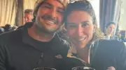 Alexandre Pato e Rebeca Abravanel curtem férias na neve dos Alpes franceses