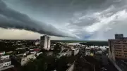 Calor extremo e tempestades atingem Mato Grosso do Sul com alertas do Inmet