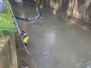 Casal desaparece após carro ser arrastado por enxurrada na Zona Sul de SP
