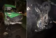 Casal fica gravemente ferido em colisão frontal entre moto e van na RJ-216