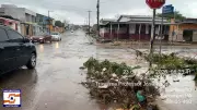 Chuva intensa causa alagamentos e obstrução de bueiros em Santarém, Pará
