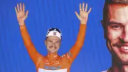 Ciclista australiano sofre fratura após colisão com canguru no Tour Down Under
