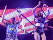 Dançarino anuncia cura do câncer durante show de Anitta em Paulínia e emociona plateia