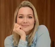 Dermatologista alerta sobre riscos do calor extremo para a saúde no Brasil