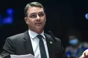 Flávio Bolsonaro tem alta rejeição de 47,4% para Presidência, aponta pesquisa Atlas/Bloomberg
