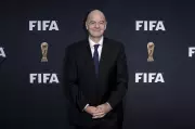 Infantino classifica como 'inaceitável' o caos na final da Copa Africana