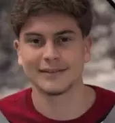 Jovem de 18 anos morre em acidente de carro em Palhoça; outro adolescente fica ferido