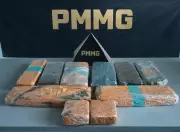 Mulher é presa transportando maconha em carro por aplicativo no interior de Minas