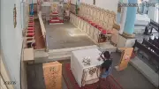 Mulher de 44 anos é flagrada furtando crucifixo de bronze de altar em igreja de Niterói