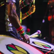 Olodum retorna à Lavagem do Bonfim após 25 anos com cortejo de 200 artistas