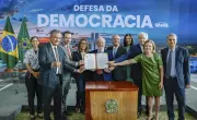Oposição promete derrubar veto de Lula a PL da Dosimetria após anúncio