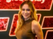 Paolla Oliveira se indigna com violência contra cão Orelha em Florianópolis