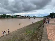 Rio Acre em vazante, mas motos aquáticas são flagradas em Rio Branco