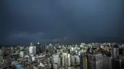 Temporal em SP deixa 14,5 mil imóveis sem energia nesta quarta-feira