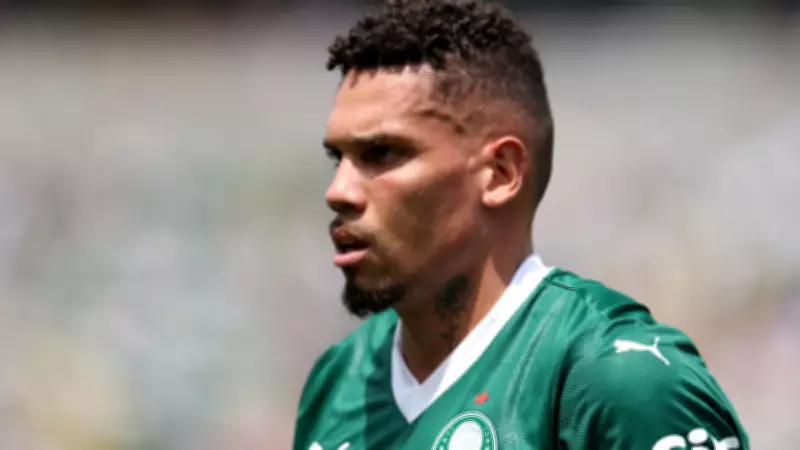 Abel Ferreira desconhece data de retorno de Paulinho ao Palmeiras