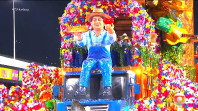 Acadêmicos do Tatuapé homenageia torcedor que doou órgãos após acidente fatal