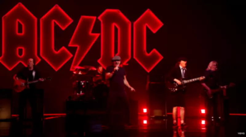 AC/DC retorna ao Brasil após 16 anos com turnê 'Power Up' em São Paulo