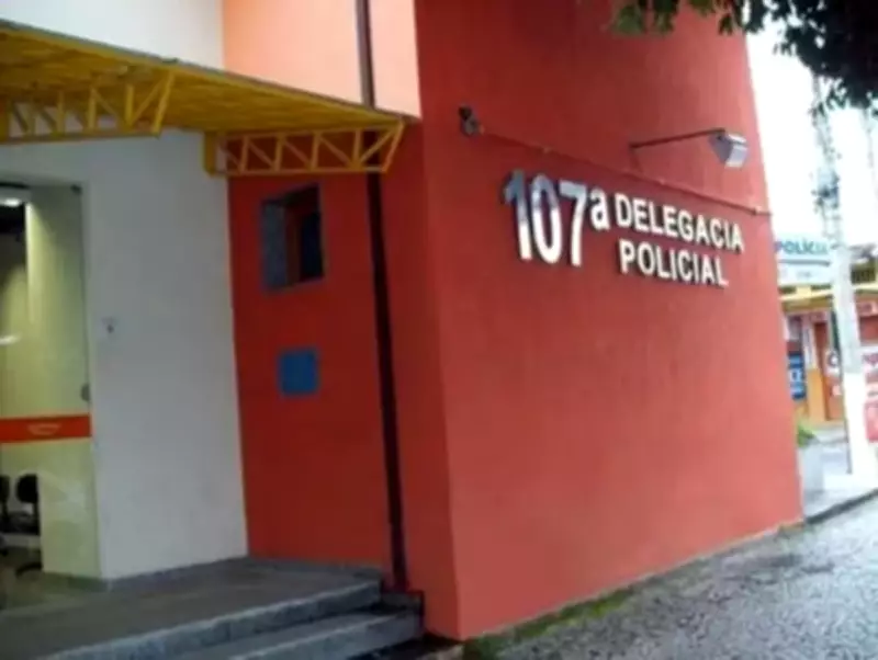 Adolescente de 15 anos é apreendido por enviar comprovantes falsos de Pix para lanchonete em Paraíba do Sul