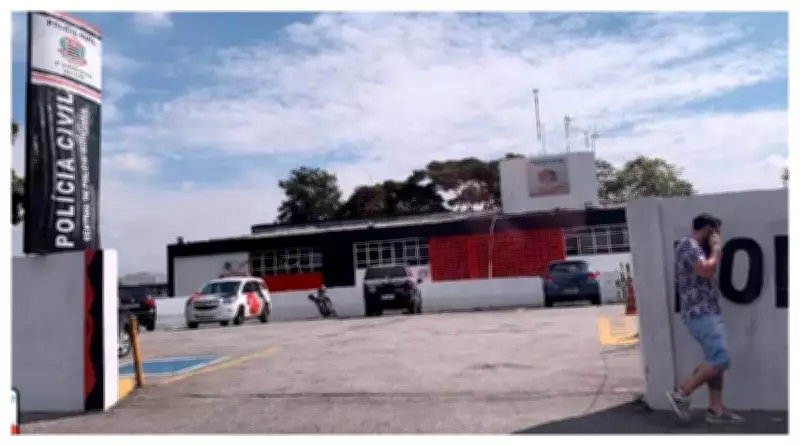 Adolescente de 16 anos morre baleado ao manusear arma com amigo em Capão Redondo