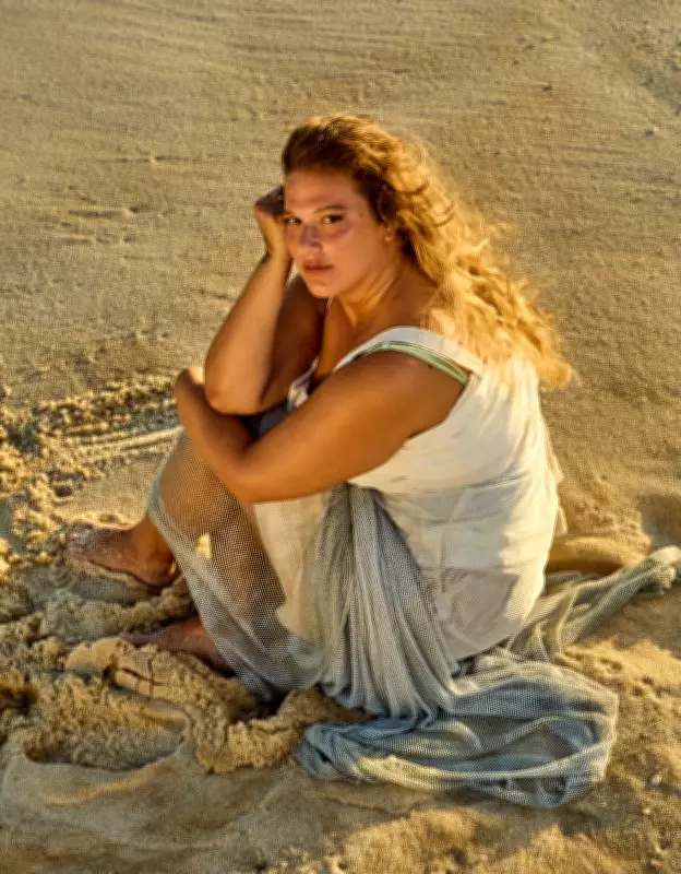 Alice Caymmi lança álbum em abril com releituras contemporâneas de Dorival Caymmi