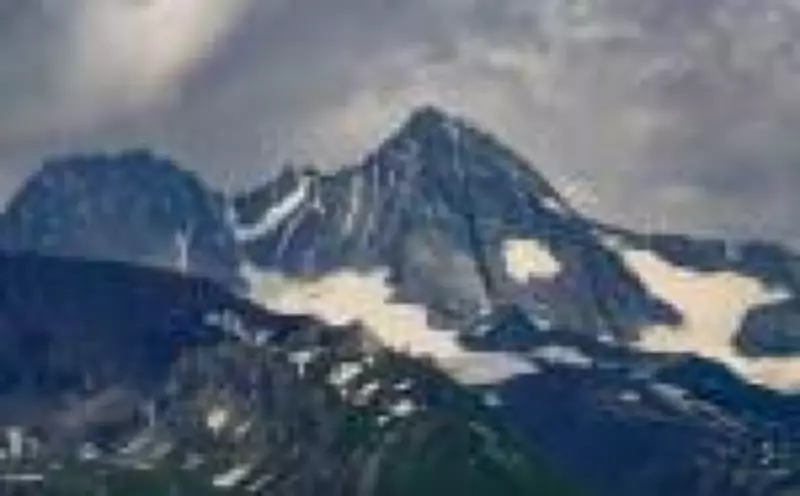 Alpinista é condenado na Áustria por negligência que levou à morte da namorada em montanha