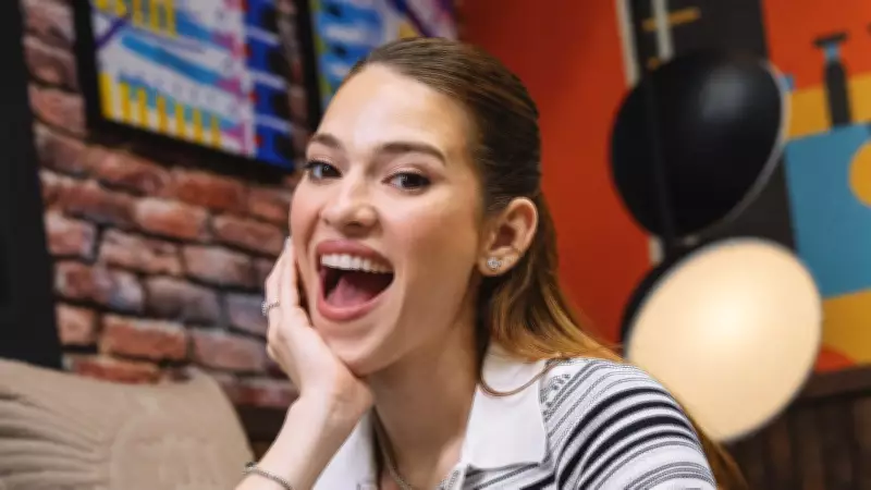 Ana Clara Lima equilibra trabalho e Carnaval intenso entre Rio e estreia em Salvador