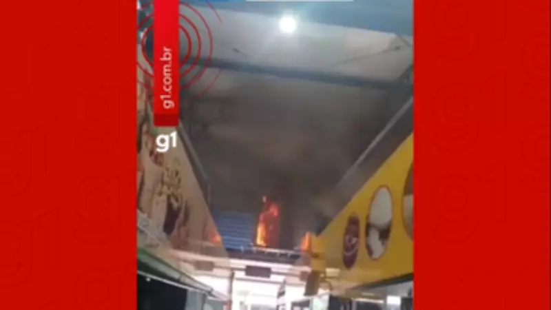 Ar-condicionado pega fogo no Mercado do Porto em Cuiabá após superaquecimento