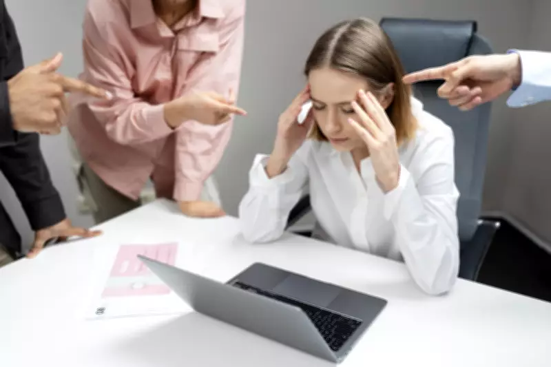 Assédio moral no trabalho: casos disparam 22% no TST em 2025, com impacto na saúde mental