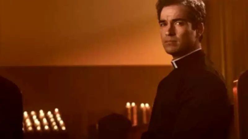 Ator de 'Rebelde' manda saudação a sister do BBB 26 fã do RBD após cena triunfal