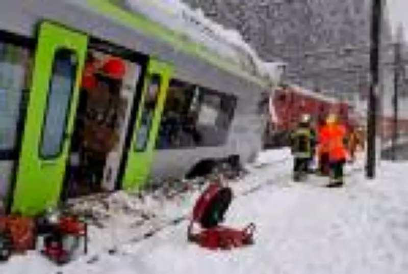 Avalanche causa descarrilamento de trem com 80 passageiros na Suíça; cinco feridos