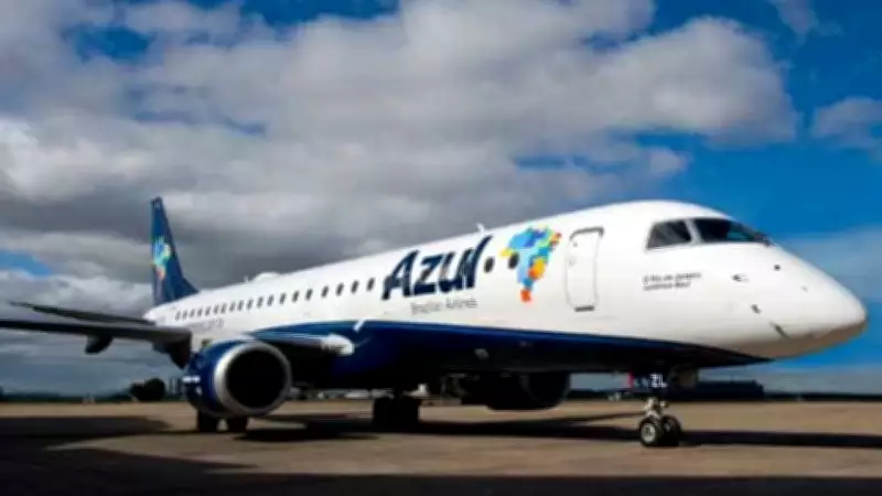 Azul fecha acordo de codeshare com American Airlines e recebe US$ 100 milhões
