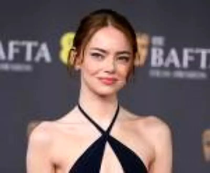 BAFTA 2026: Estrelas brilham com moda autoral e elegância além do protocolo