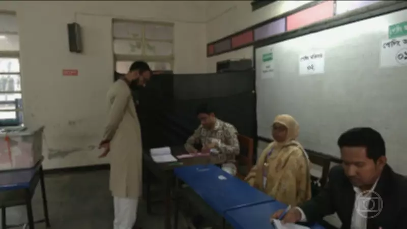 Bangladesh realiza eleições históricas após queda de governo autoritário e condenação de ex-premiê