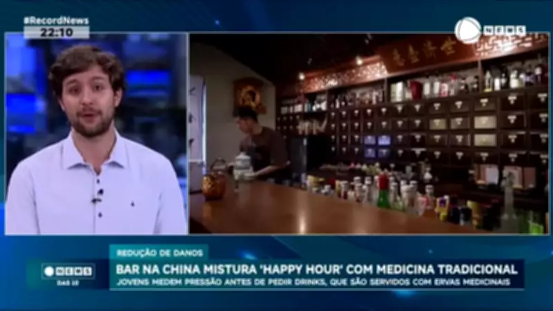 Bar na China inova com 'happy hour' saudável: pressão medida antes de drinks com ervas