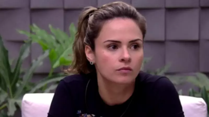 BBB 26: Ana Paula Renault e Cowboy brigam após menção ao pai da jornalista