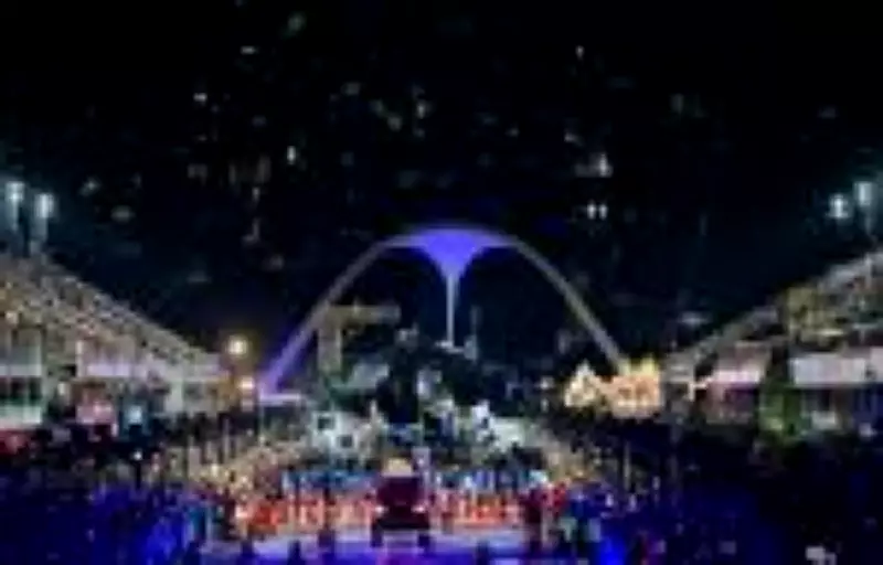 Beija-Flor de Nilópolis desfila hoje com enredo 'Bembé': horário e transmissão