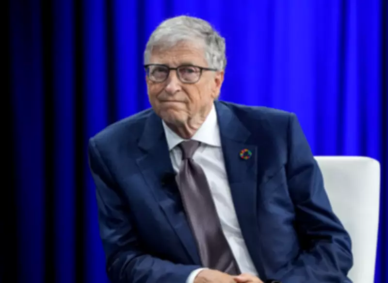 Bill Gates lamenta convivência com Epstein e nega acusações de sexo com russas