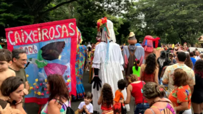 Bloco Caixeirosas celebra 20 anos de tradição no carnaval de Campinas