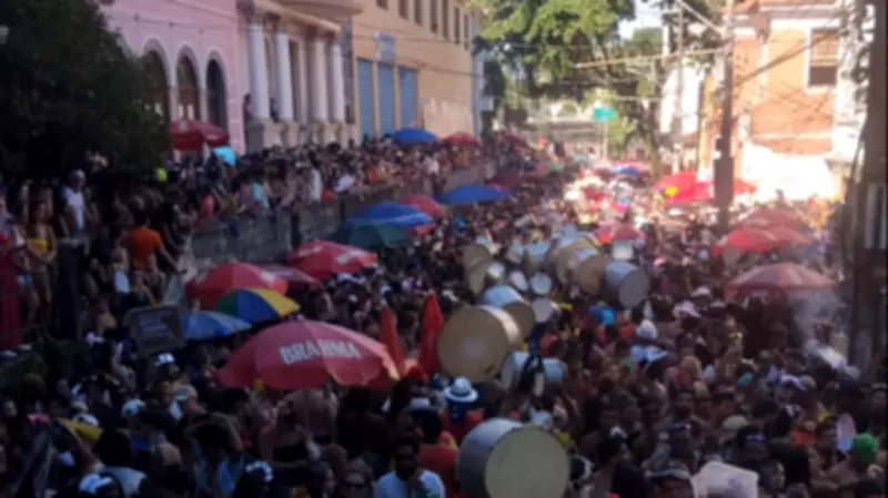 Bloco Carmelitas Interrompe Cortejo Após 36 Anos no Carnaval do Rio