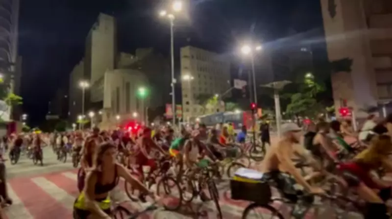 Bloco da Bicicletinha e Arrastão do Hott agitam quinta-feira de Carnaval em Belo Horizonte