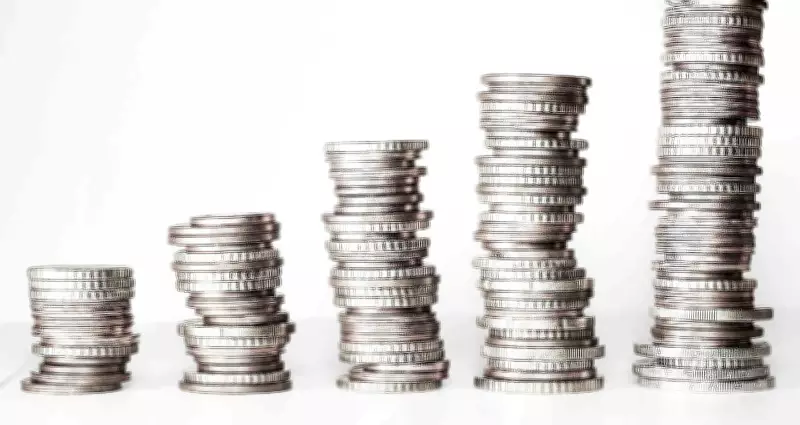 Bolsas da América Latina em queda: Ibovespa recua 2,1% após saída de capital estrangeiro