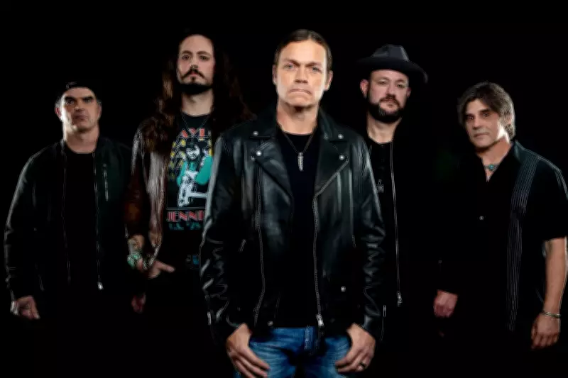 Brad Arnold, vocalista do 3 Doors Down, morre aos 47 anos após luta contra câncer renal