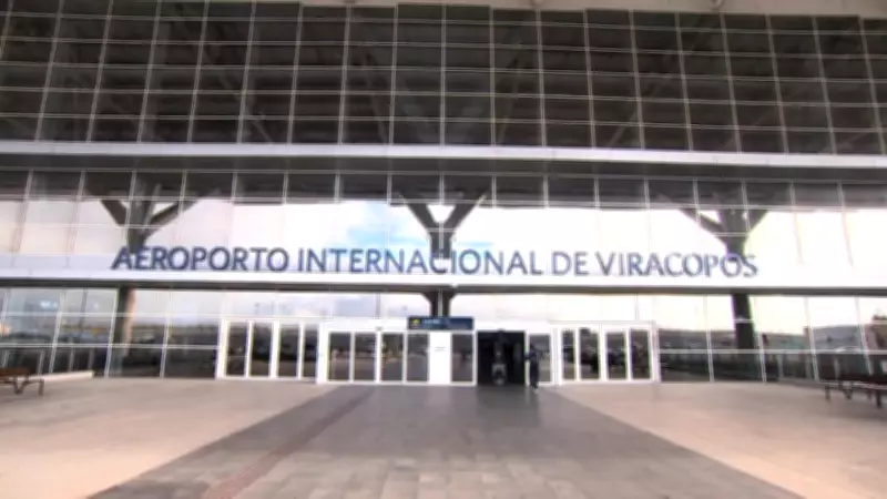 Brasileira de 35 anos é presa pela PF ao desembarcar em Viracopos com mandados de prisão