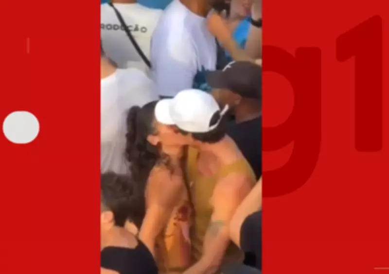 Bruna Marquezine e Shawn Mendes trocam beijos no trio de Ivete Sangalo no Carnaval de Salvador