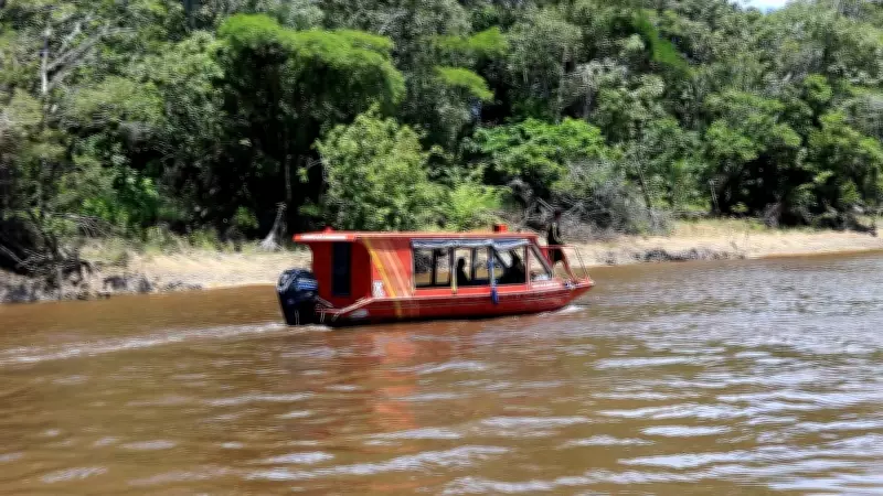 Buscas por desaparecidos após naufrágio no Encontro das Águas encontram documentos a 70 km